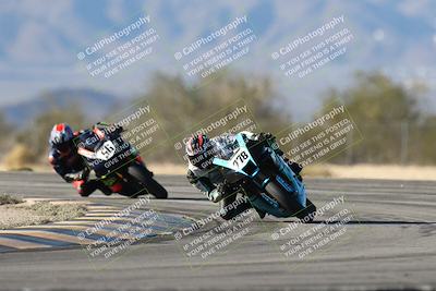 media/Dec-07-2025-CVMA (Sun) [[3e7d2de5dc]]/Race 12- Formula 40 MW and LW/